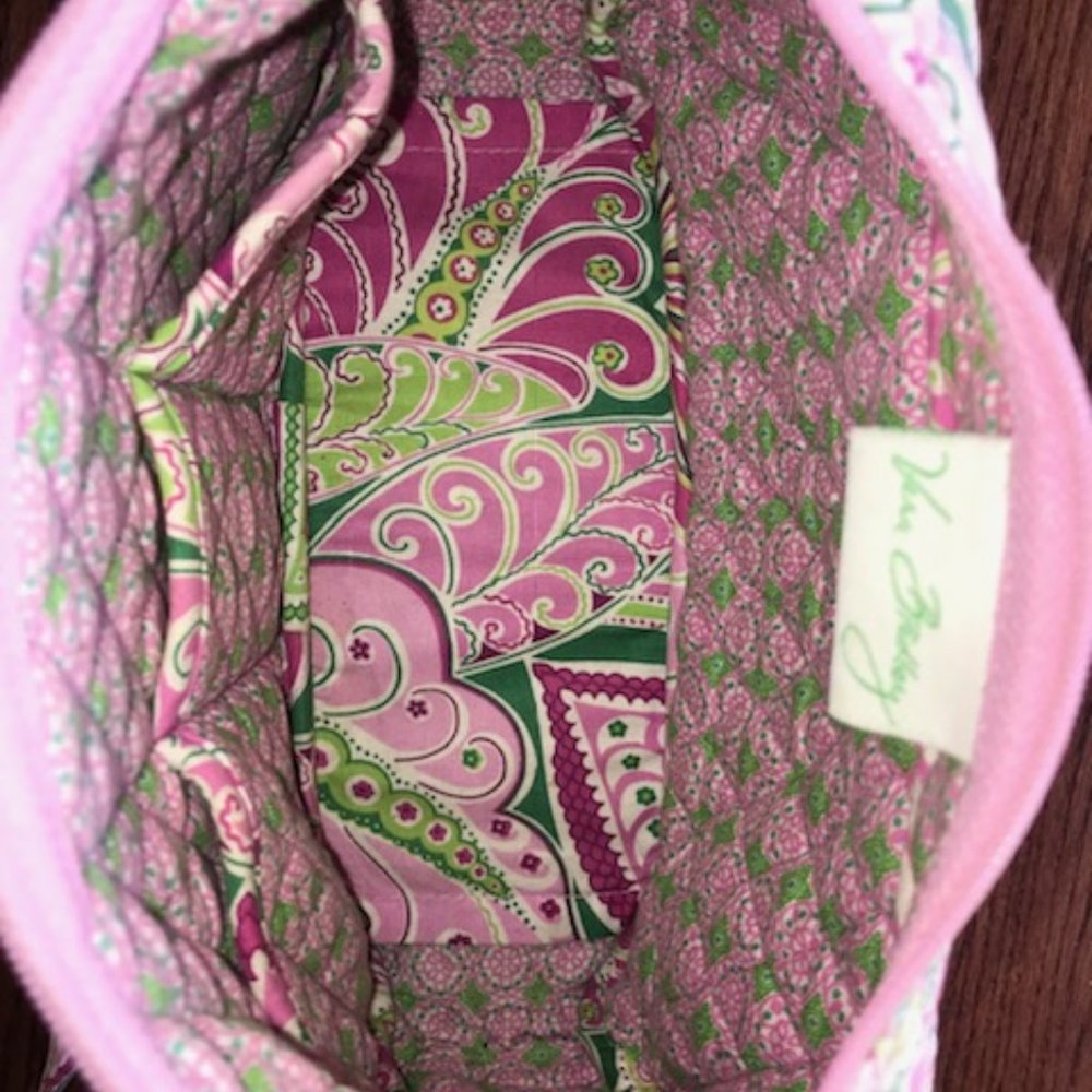 Pinwheel Pink Large Maggie Shoulder bag *RETIRED* perfect for electronic tablet - Picture 8 of 8